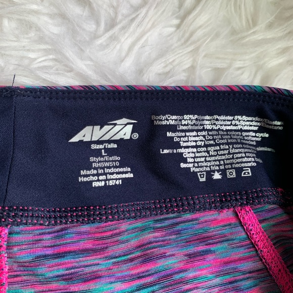 Avia Workout Athletic Capri Pants - Picture 2 of 2